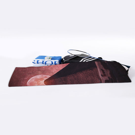 Bloody Moon Pyramid Print Sports Towel
