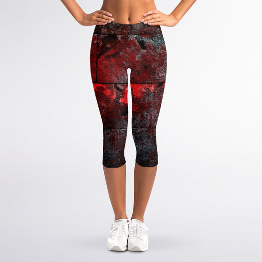 Bloody Room Print Women's Capri Leggings