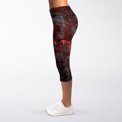 Bloody Room Print Women's Capri Leggings