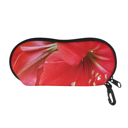 Blooming Amaryllis Print Glasses Case