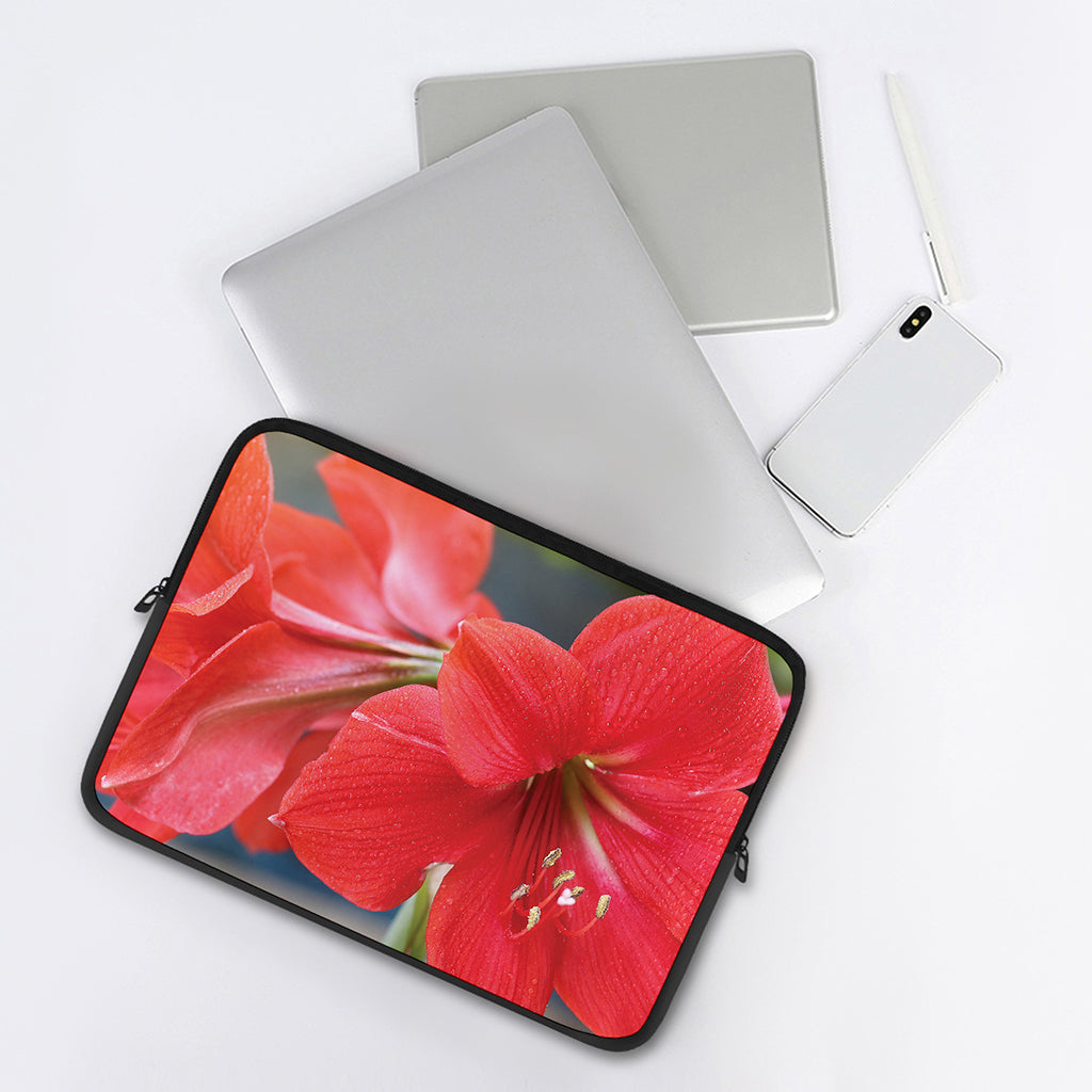 Blooming Amaryllis Print Laptop Sleeve