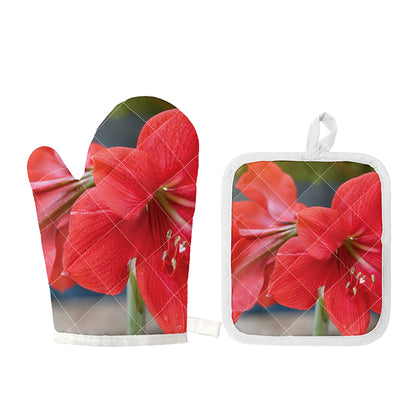 Blooming Amaryllis Print Oven Mitt And Pot Holder Set