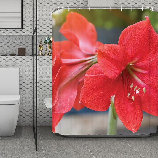Blooming Amaryllis Print Polyester Shower Curtain