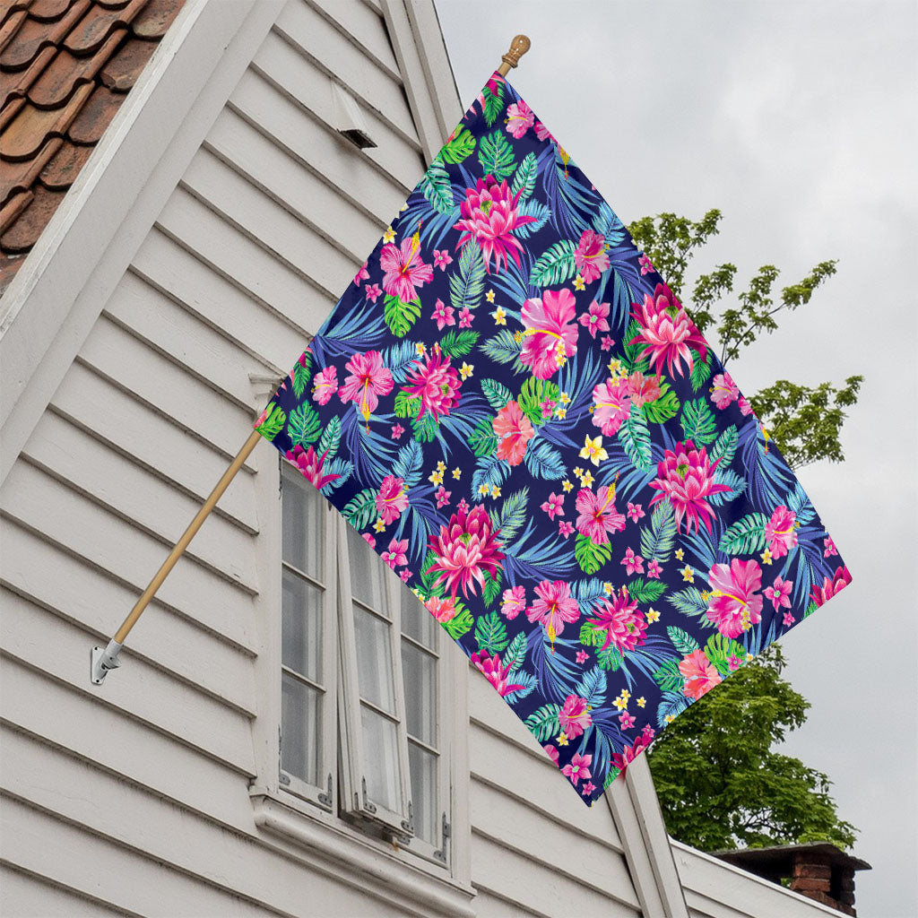 Blossom Tropical Flower Pattern Print House Flag