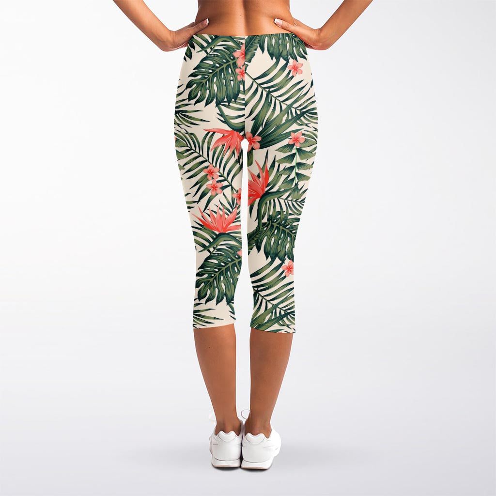 Blossom Tropical Leaves Pattern Print Women's Capri Leggings