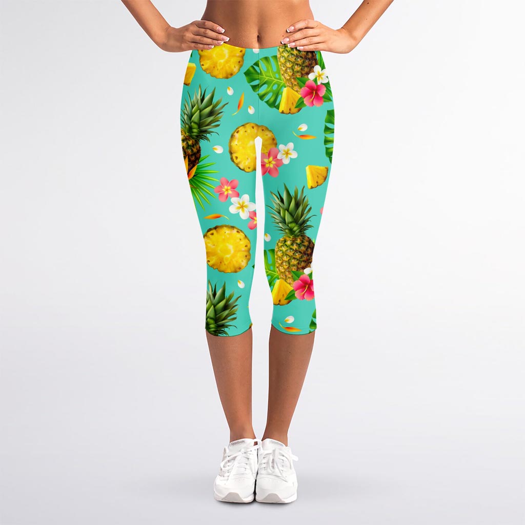 Blue Aloha Pineapple Pattern Print Women's Capri Leggings
