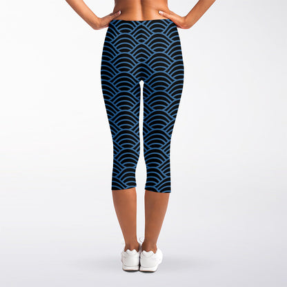 Blue And Black Japanese Pattern Print Women's Capri Leggings