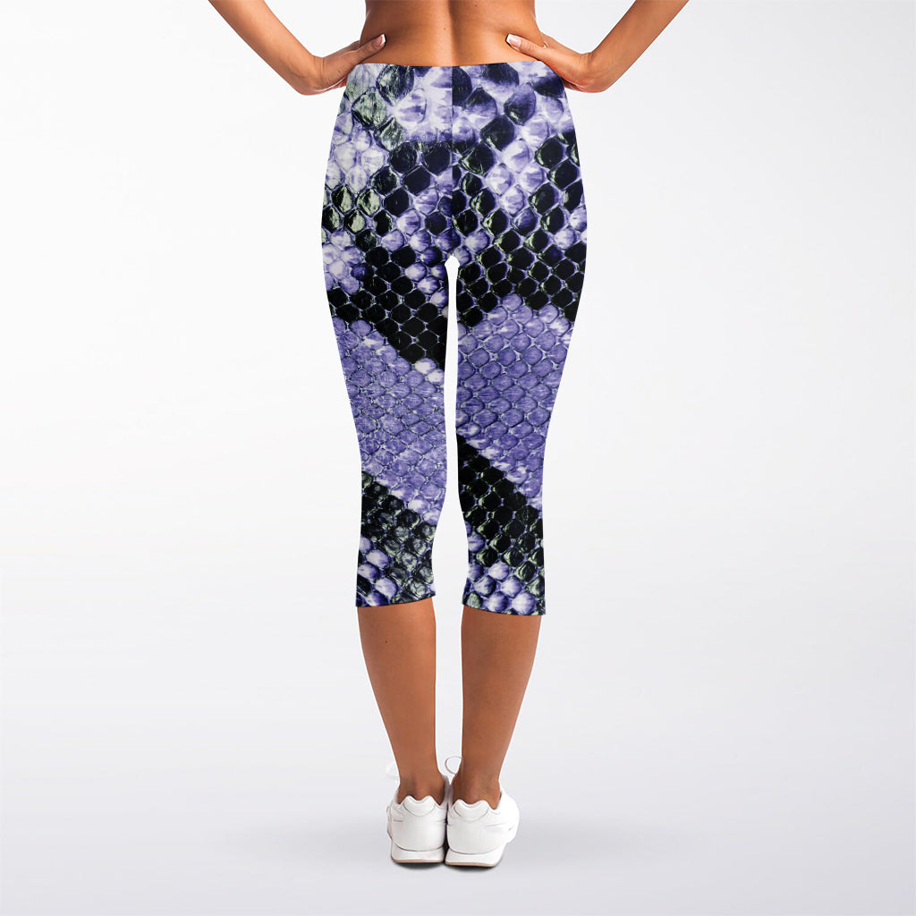 Blue And Black Snakeskin Print Women's Capri Leggings