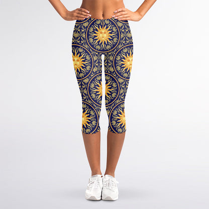 Blue And Gold Celestial Pattern Print Women's Capri Leggings