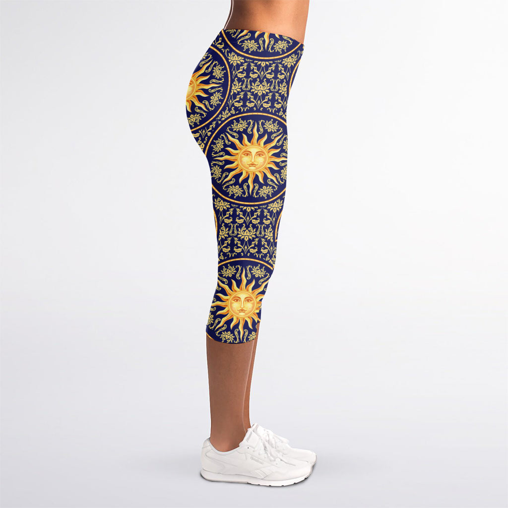 Blue And Gold Celestial Pattern Print Women's Capri Leggings