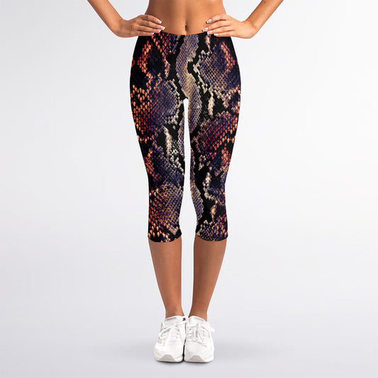 Blue And Red Snakeskin Print Women's Capri Leggings