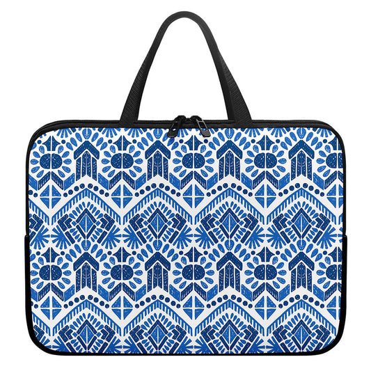 Blue And White Aztec Pattern Print Laptop Sleeve With Handle