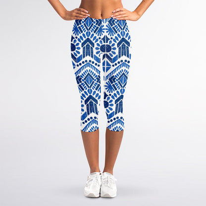 Blue And White Aztec Pattern Print Women's Capri Leggings