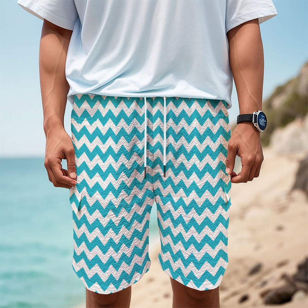 Blue And White Chevron Pattern Print Men's Cargo Shorts