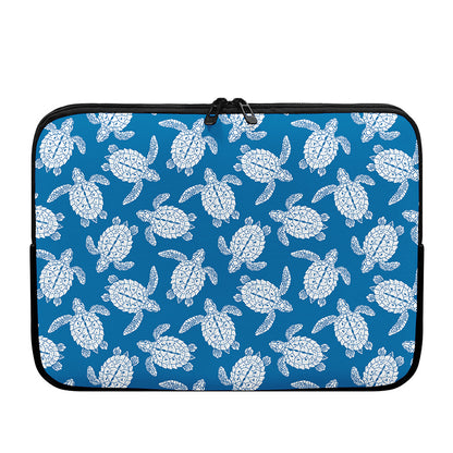 Blue And White Sea Turtle Pattern Print Laptop Sleeve