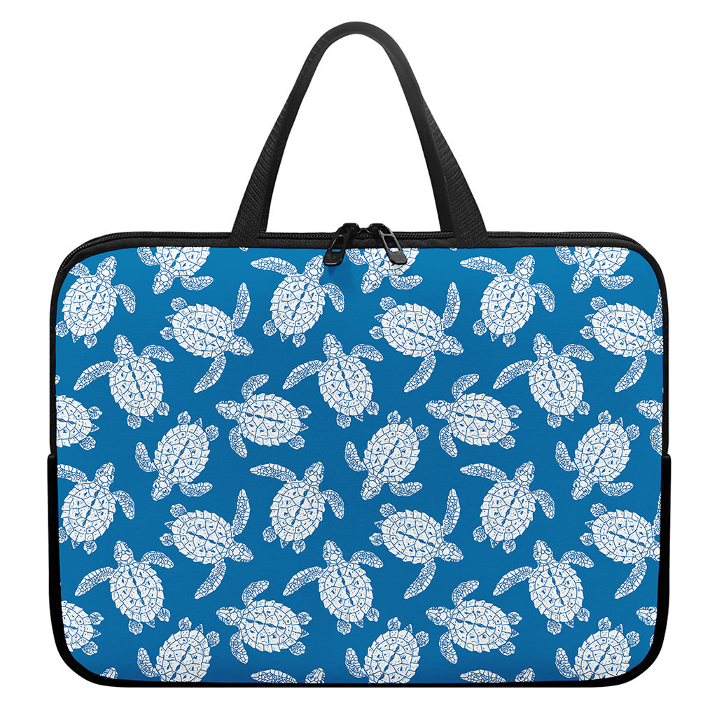 Blue And White Sea Turtle Pattern Print Laptop Sleeve With Handle