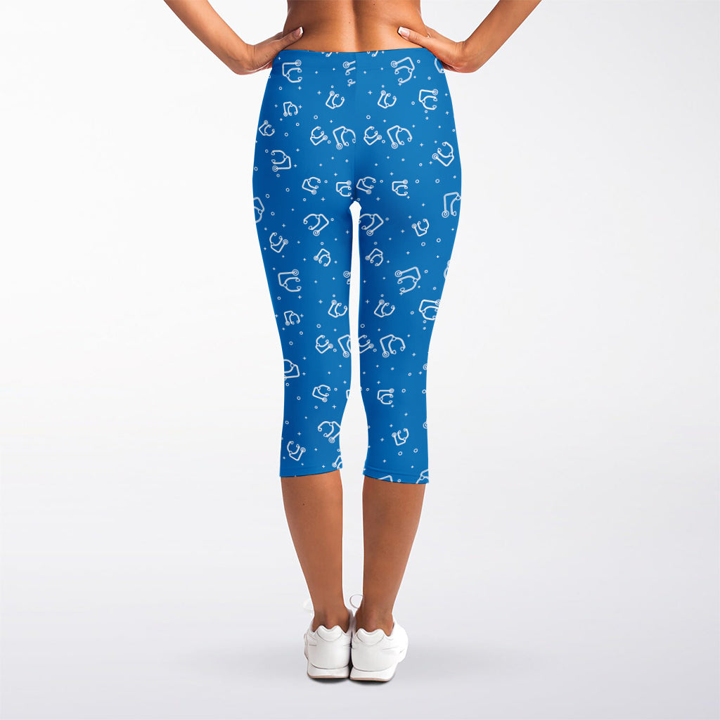 Blue And White Stethoscope Pattern Print Women's Capri Leggings