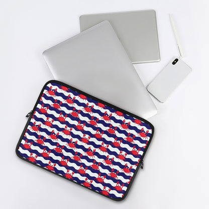 Blue And White Wave Crab Pattern Print Laptop Sleeve