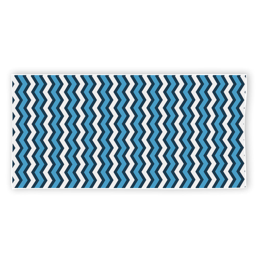 Blue And White Zigzag Pattern Print Beach Towel