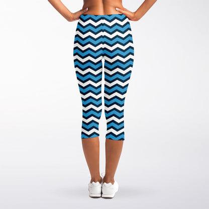 Blue And White Zigzag Pattern Print Women's Capri Leggings