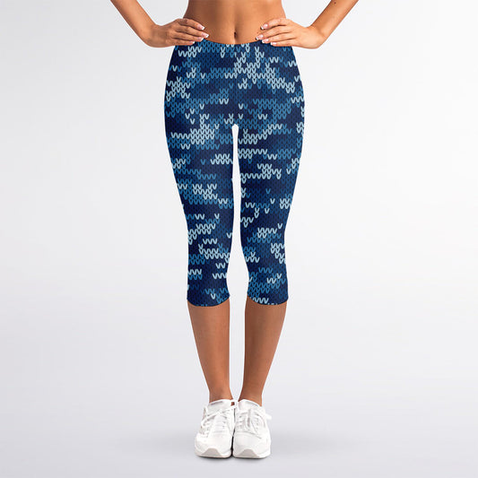Blue Camouflage Knitted Pattern Print Women's Capri Leggings