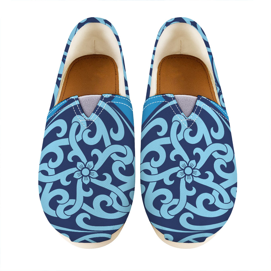 Blue Celtic Symbol Print Casual Shoes