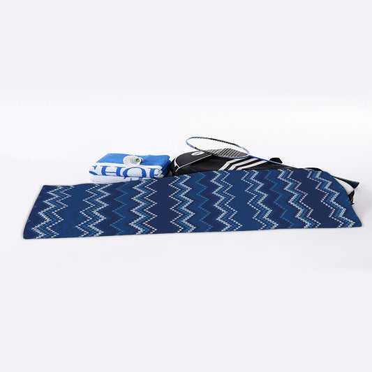 Blue Chevron Knitted Pattern Print Sports Towel