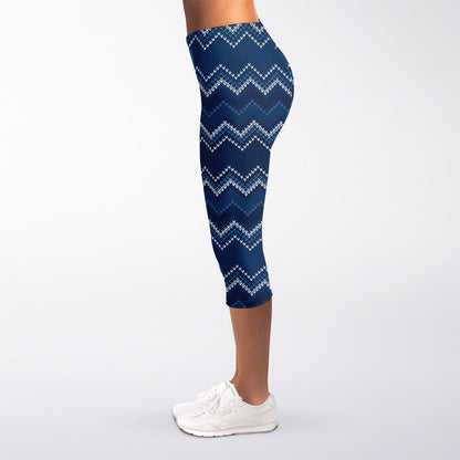 Blue Chevron Knitted Pattern Print Women's Capri Leggings