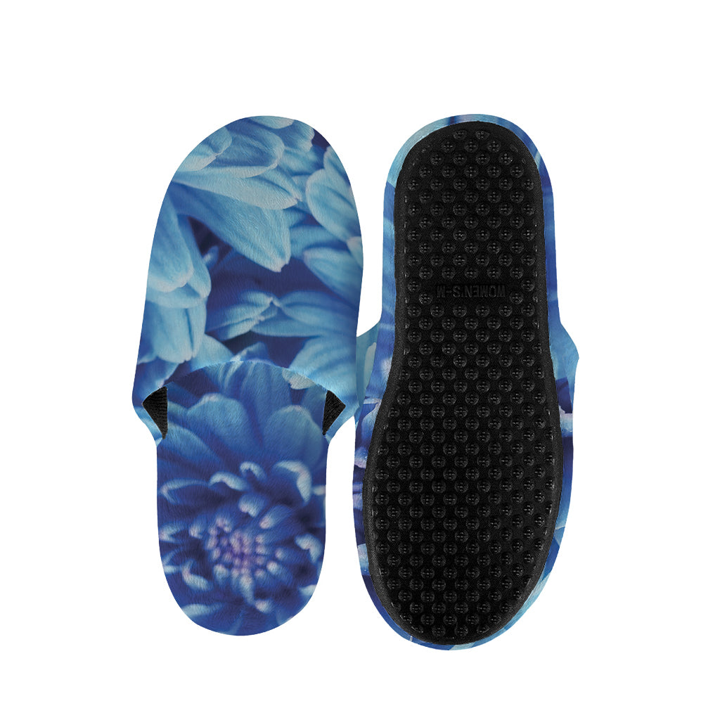 Blue Chrysanthemum Flower Print Slippers