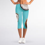 Blue Coconut Pattern Print Women's Capri Leggings