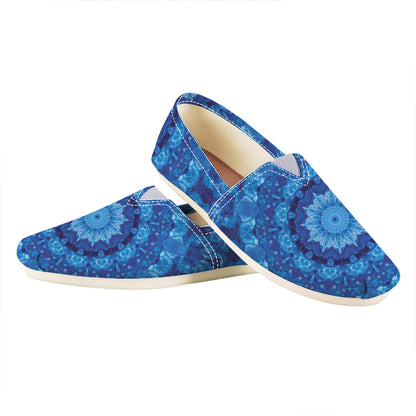 Blue Crystal Kaleidoscope Print Casual Shoes