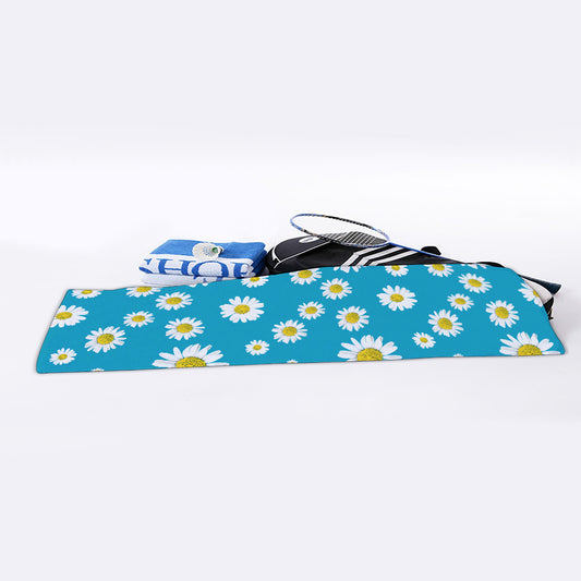 Blue Daisy Flower Pattern Print Sports Towel