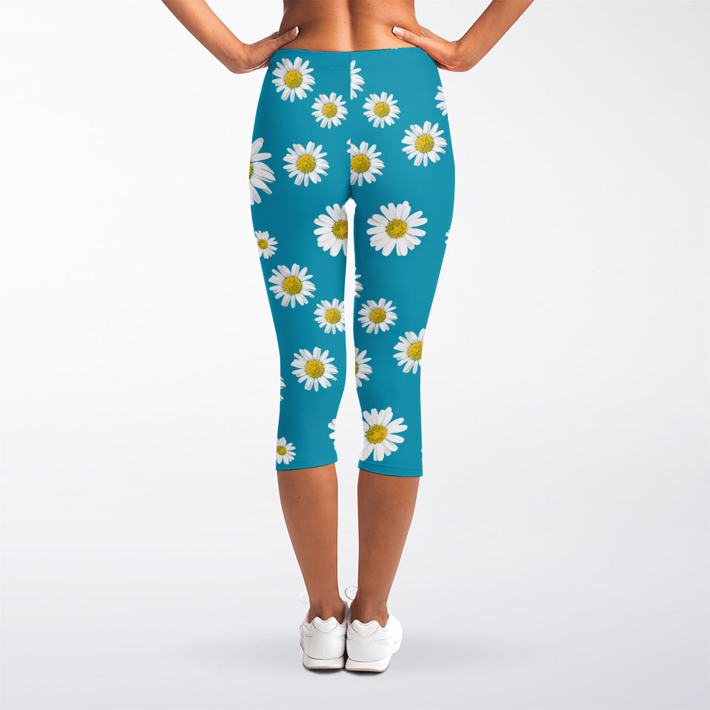 Blue Daisy Flower Pattern Print Women's Capri Leggings