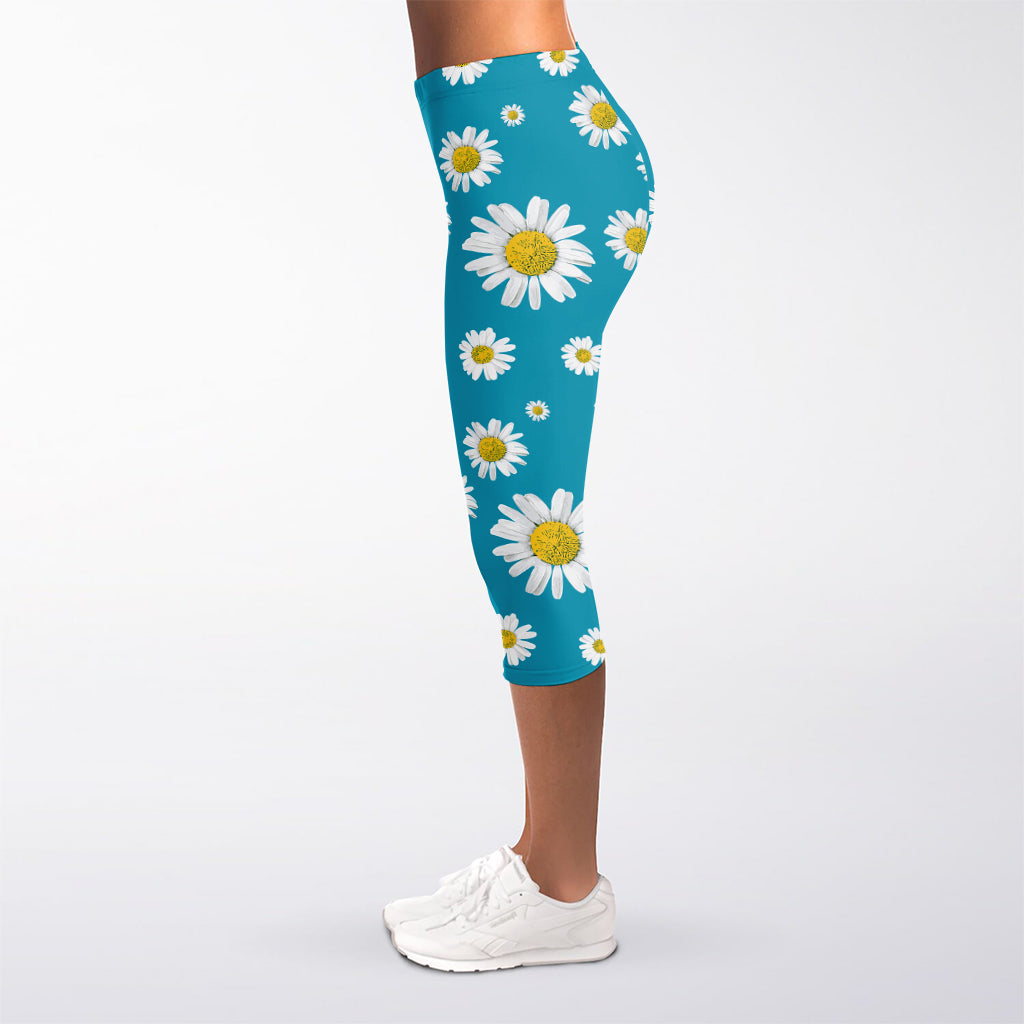 Blue Daisy Flower Pattern Print Women's Capri Leggings