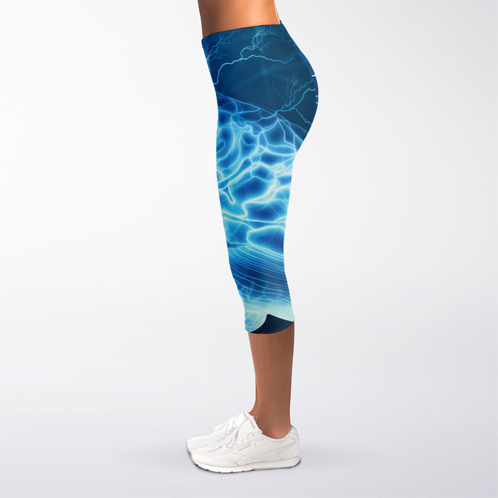 Blue Electrical Brain Activity Print Women's Capri Leggings