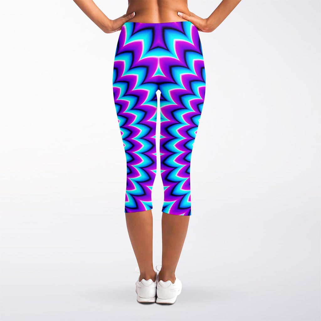 Blue Expansion Moving Optical Illusion Women's Capri Leggings