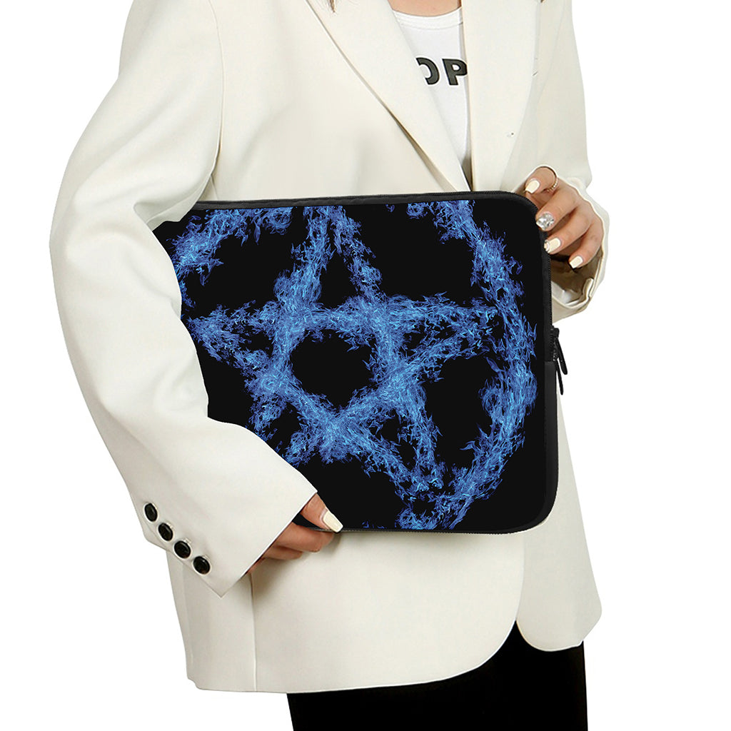 Blue Flame Pentagram Print Laptop Sleeve