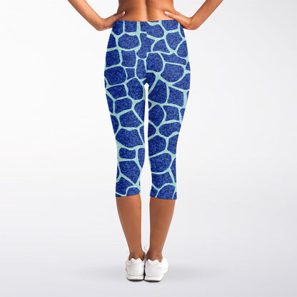 Blue Giraffe Print Women's Capri Leggings