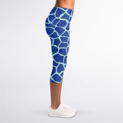 Blue Giraffe Print Women's Capri Leggings