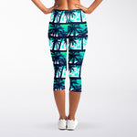 Blue Hibiscus Palm Tree Pattern Print Women's Capri Leggings
