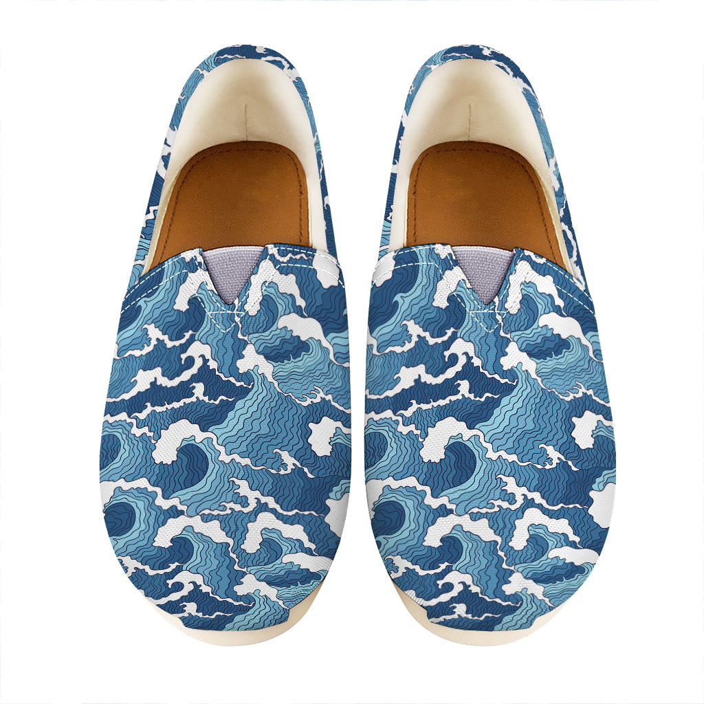 Blue Japanese Wave Pattern Print Casual Shoes