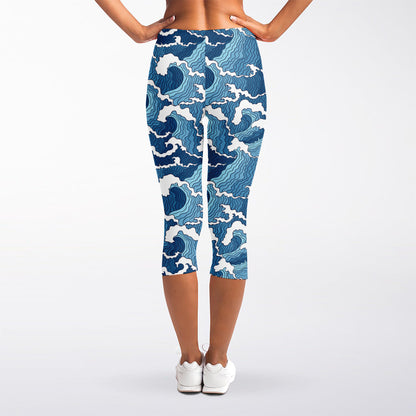 Blue Japanese Wave Pattern Print Women's Capri Leggings