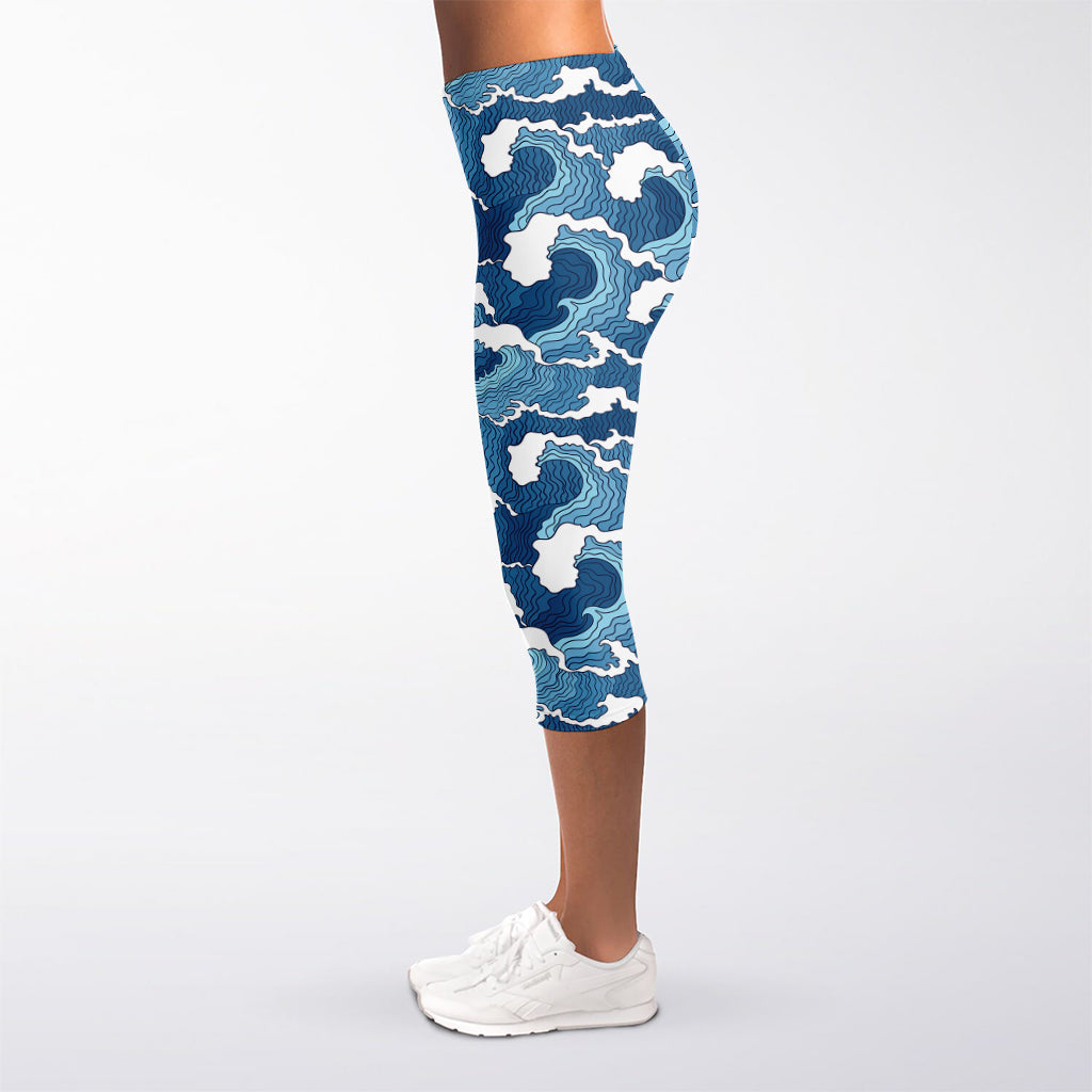 Blue Japanese Wave Pattern Print Women's Capri Leggings