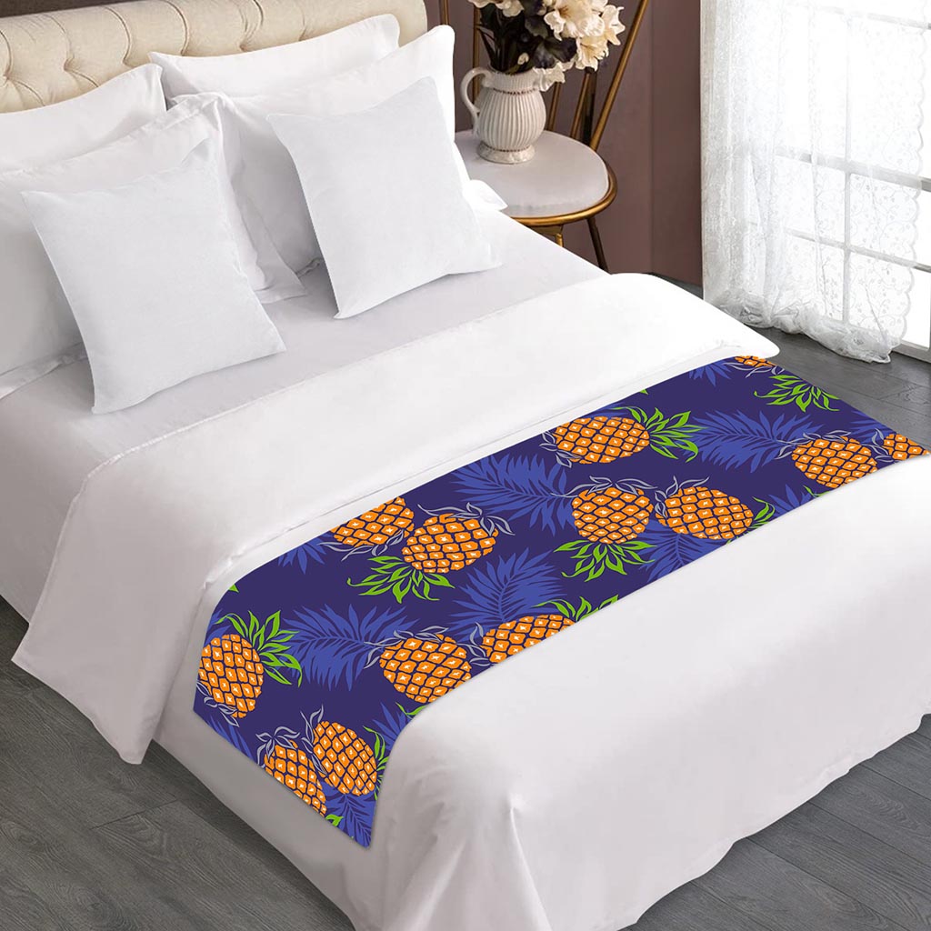 Blue Leaf Pineapple Pattern Print Bed Runner