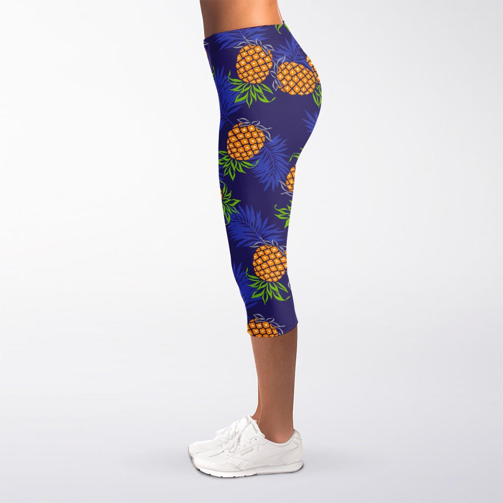 Blue Leaf Pineapple Pattern Print Women's Capri Leggings