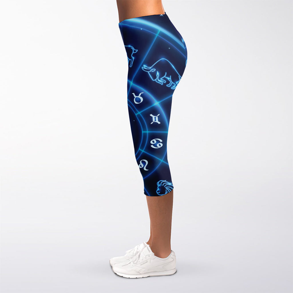 Blue Light Zodiac Circle Print Women's Capri Leggings