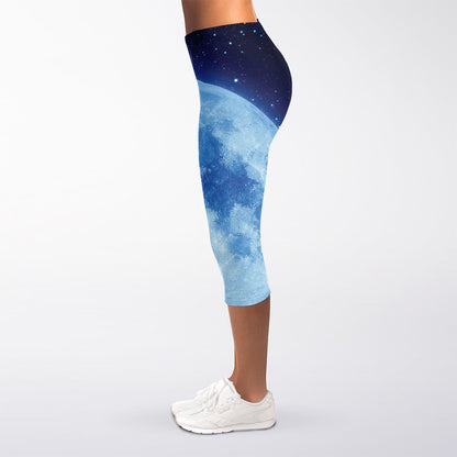 Blue Moon Print Women's Capri Leggings