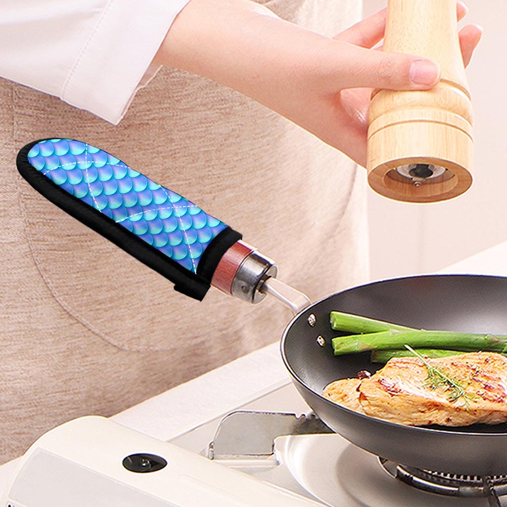 Blue Neon Mermaid Scales Pattern Print Skillet Handle Cover