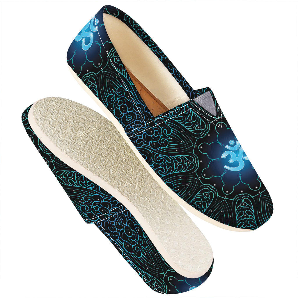 Blue Om Mandala Print Casual Shoes