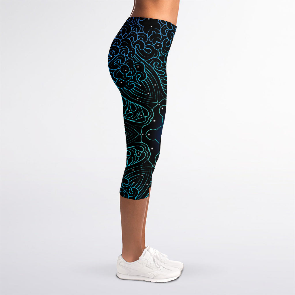 Blue Om Mandala Print Women's Capri Leggings